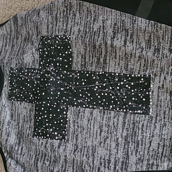 Cross tank - Picture 2 of 4